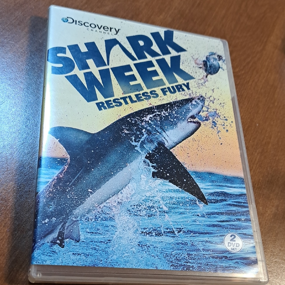 Discovery Channel Shark Week DVD 2 Discs/ BUNDLE ONLY 2 OR MORE ITEMS TO PURCHAS